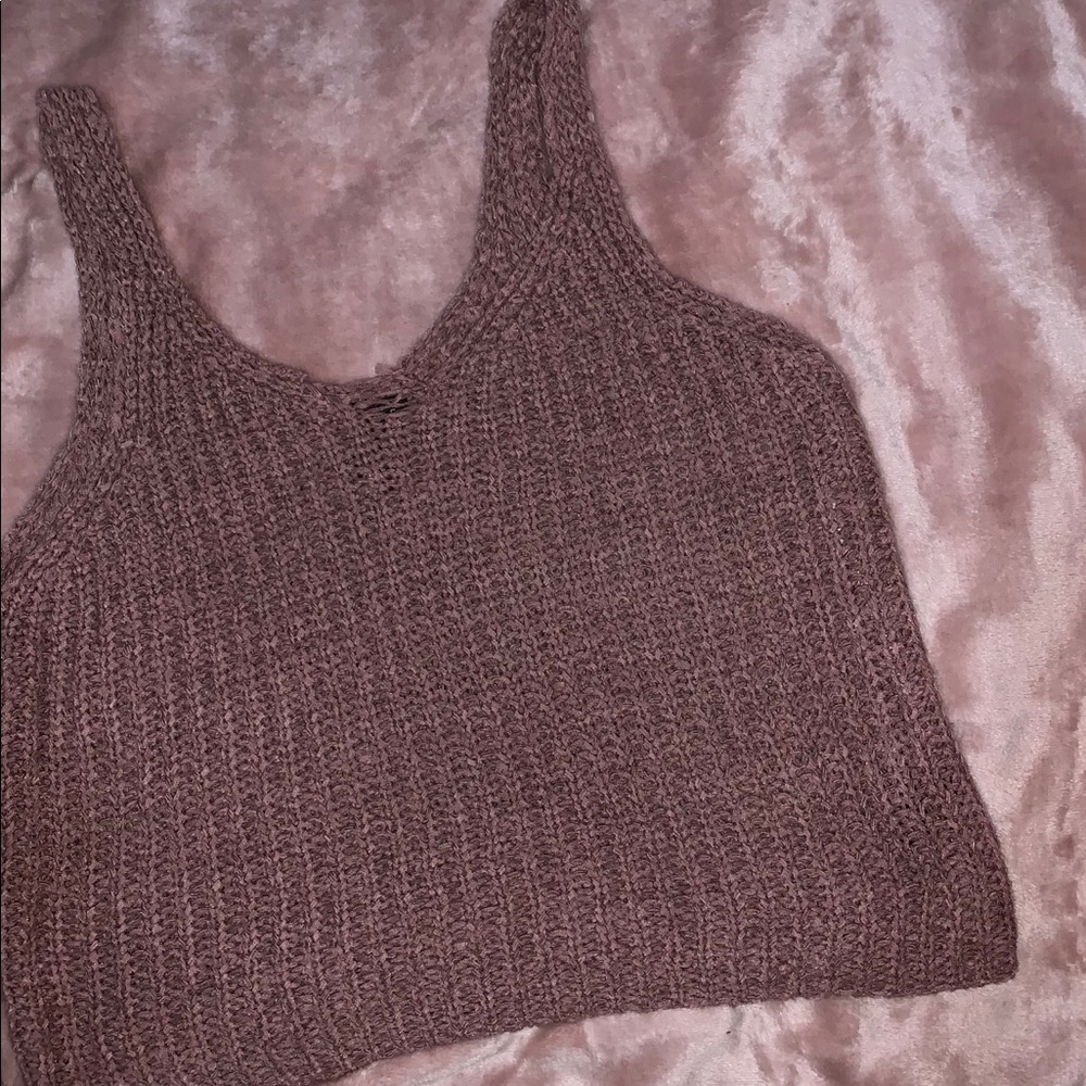 No sleeve top